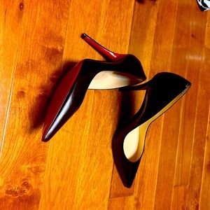 Christian Louboutin Black Pumps 40.5 brand new